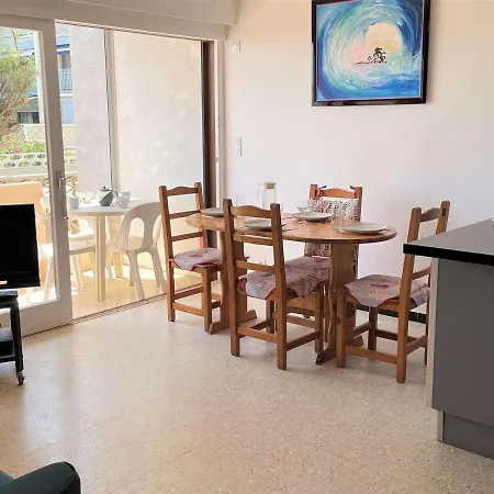 Appartement T2 En Bord De Mer Avec Terrasse Et Parking A Port-La-Nouvelle, 5 Couchages - Fr-1-229C-89 * Port-la-Nouvelle